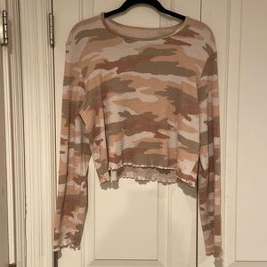 American Eagle Camouflage Long-Sleeve Crop Top